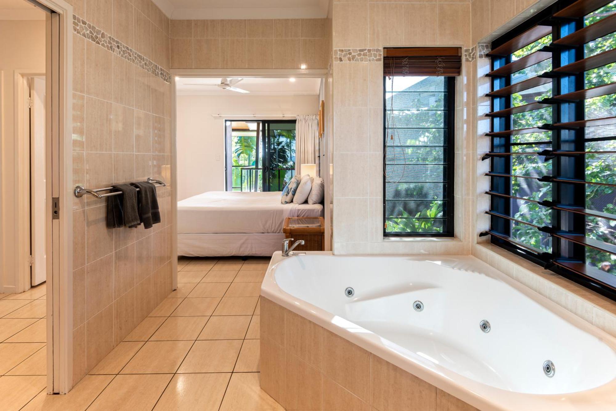 Aparthotel Anchorage Hamilton Island Exterior foto